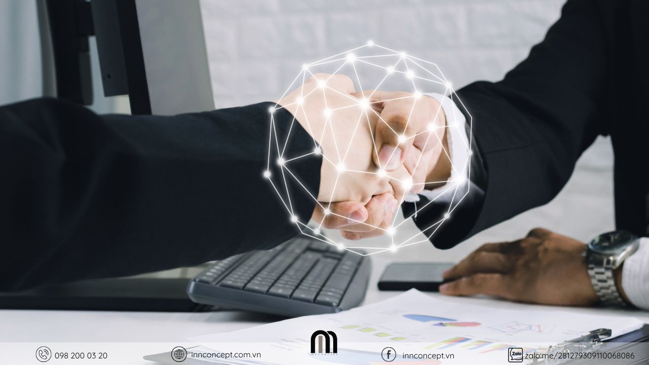 Cần phối hợp chặt chẽ với đội ngũ thiết kế thi công để đảm bảo đúng tiến độ.