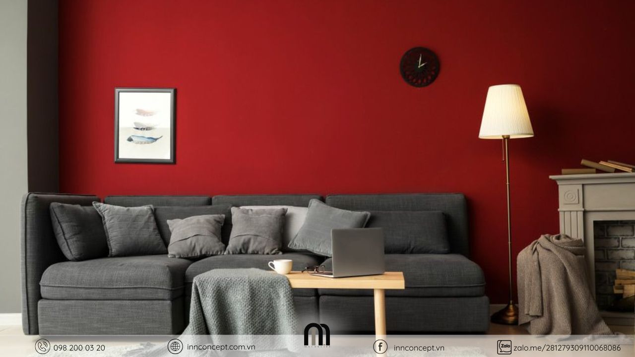 Tông màu nóng tối và thiếu ánh sáng không phù hợp với thời tiết mùa hè.